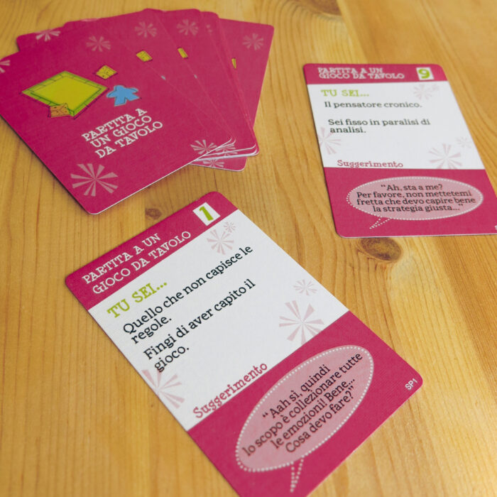 Immagine di un mazzetto di carte, espansione "Partita a un gioco da tavolo'' per il gioco da tavolo Emozionarium